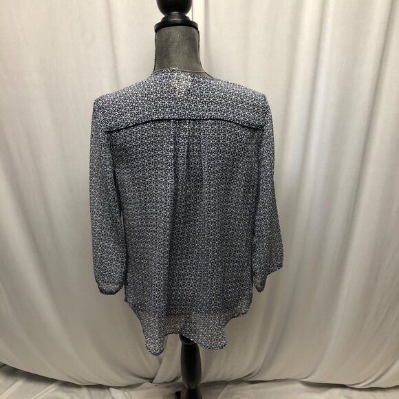 St Johns Bay Sheer Blouse Womens Sz Medium Geometric Blue White Tassel Tie Boho - Picture 5 of 10